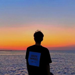 美女脱内内无马赛克网站
